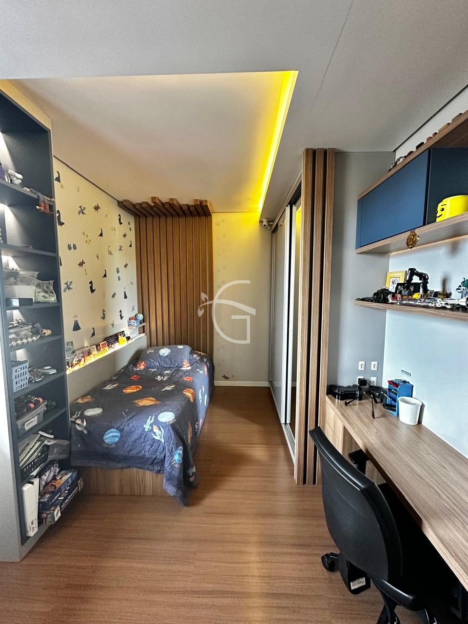 Apartamento à venda com 3 quartos, 99m² - Foto 19