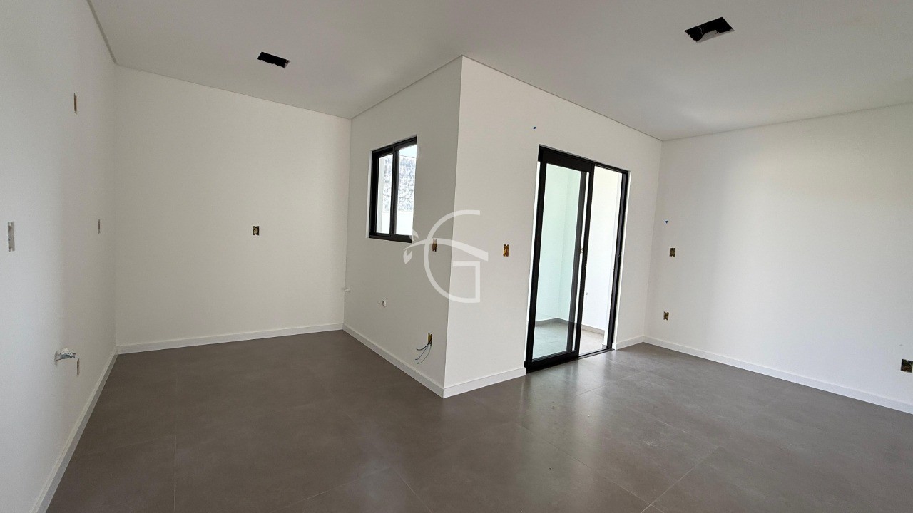 Casa à venda com 3 quartos, 134m² - Foto 11