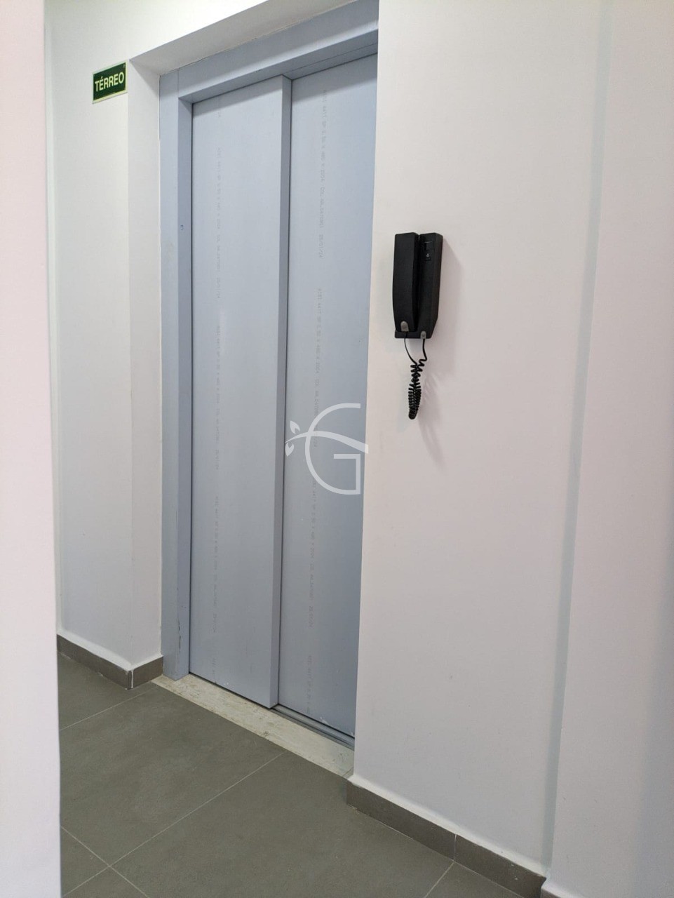 Apartamento à venda com 2 quartos, 90m² - Foto 22