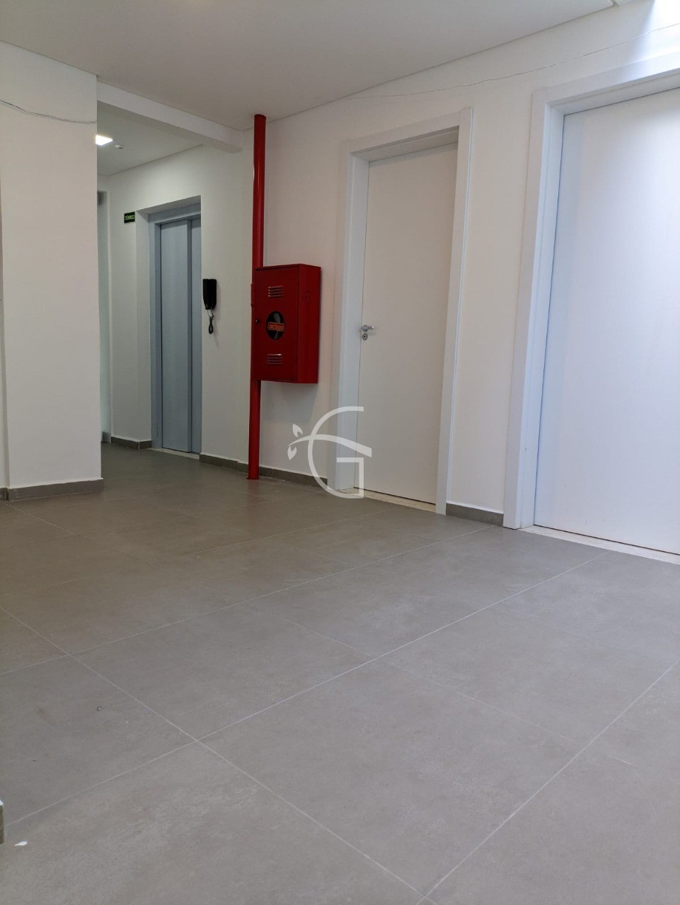 Apartamento à venda com 2 quartos, 65m² - Foto 7