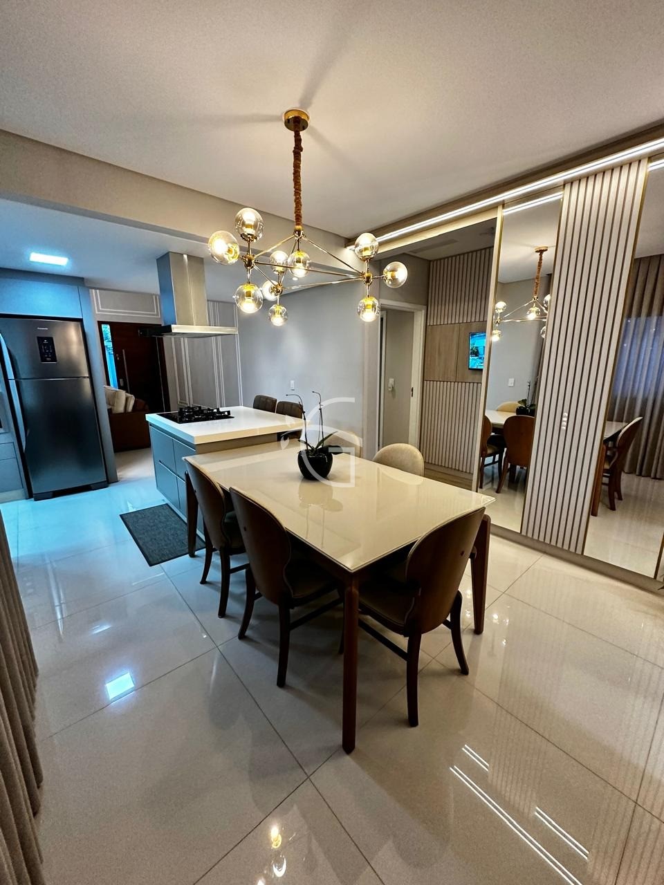 Casa à venda com 3 quartos, 411m² - Foto 6