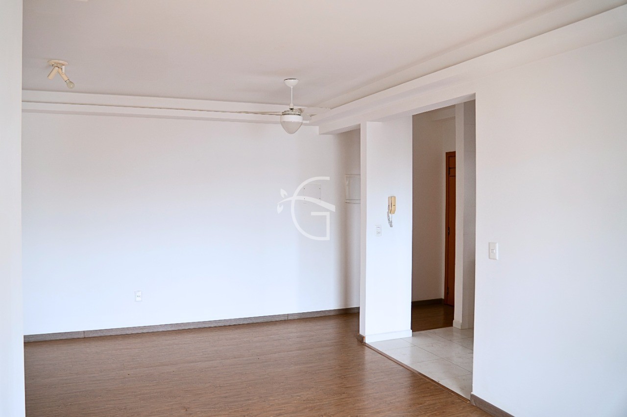 Apartamento à venda com 3 quartos, 93m² - Foto 3