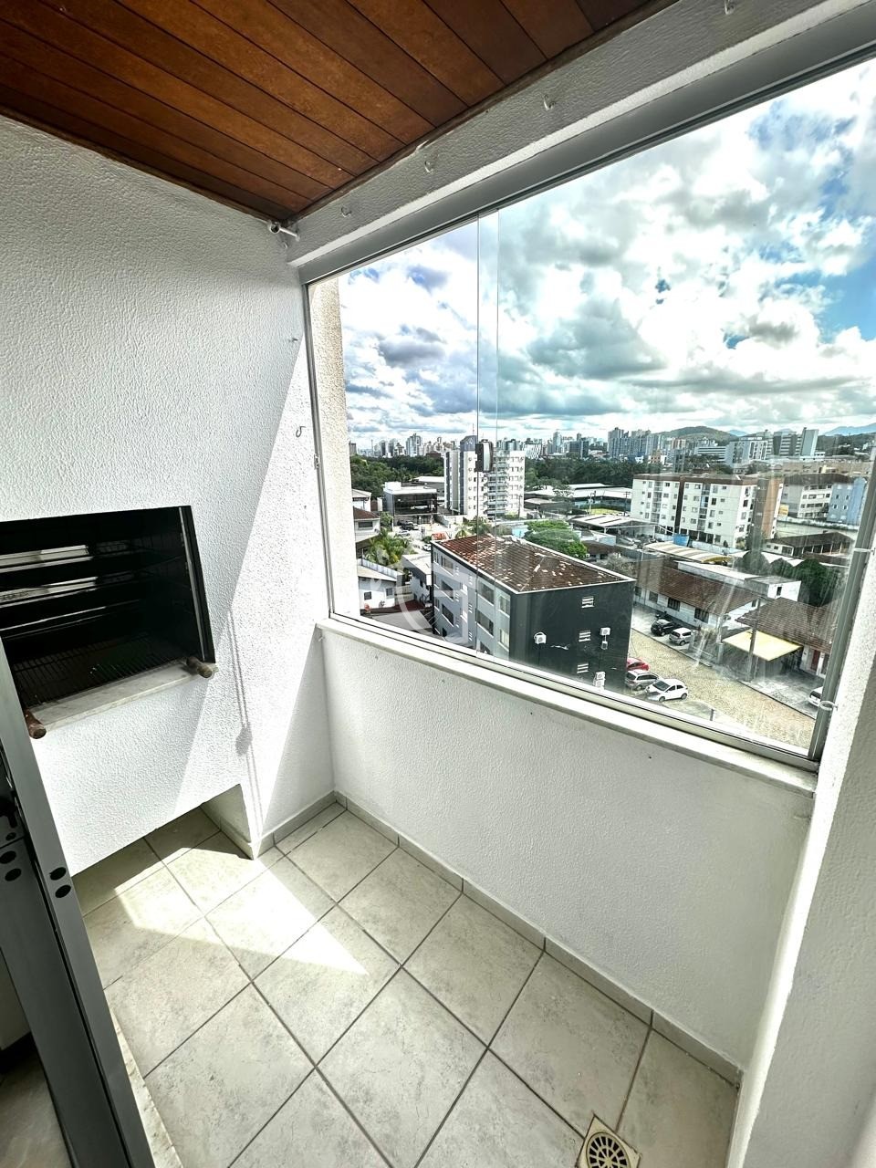 Apartamento à venda com 2 quartos, 51m² - Foto 6