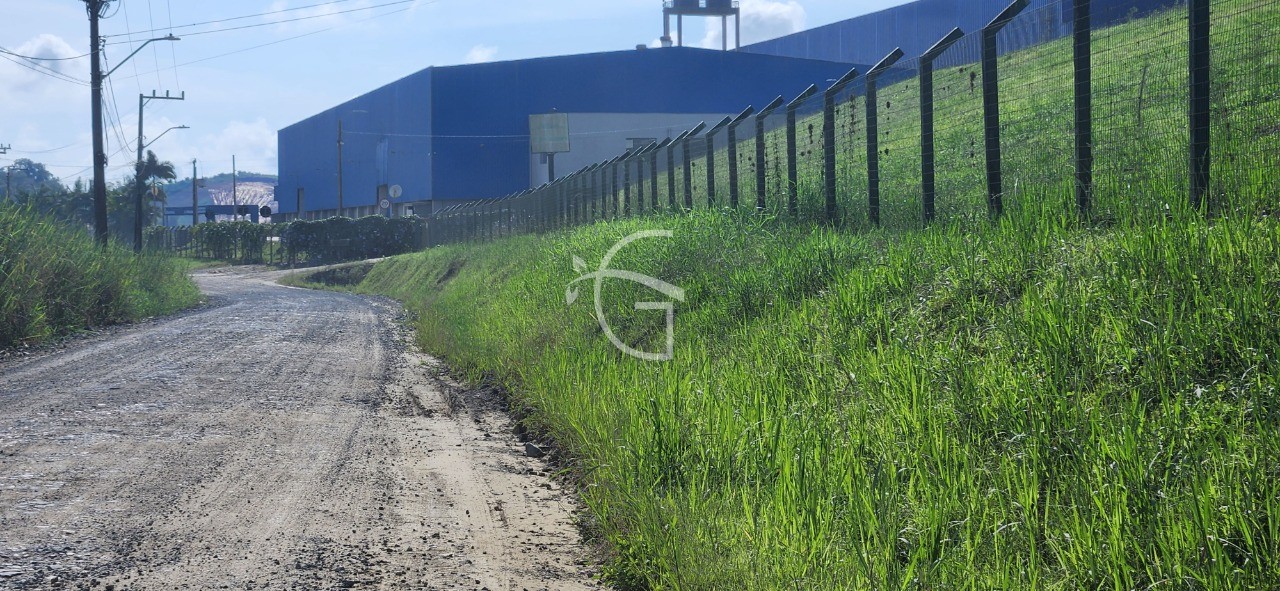 Loteamento e Condomínio - Foto 9