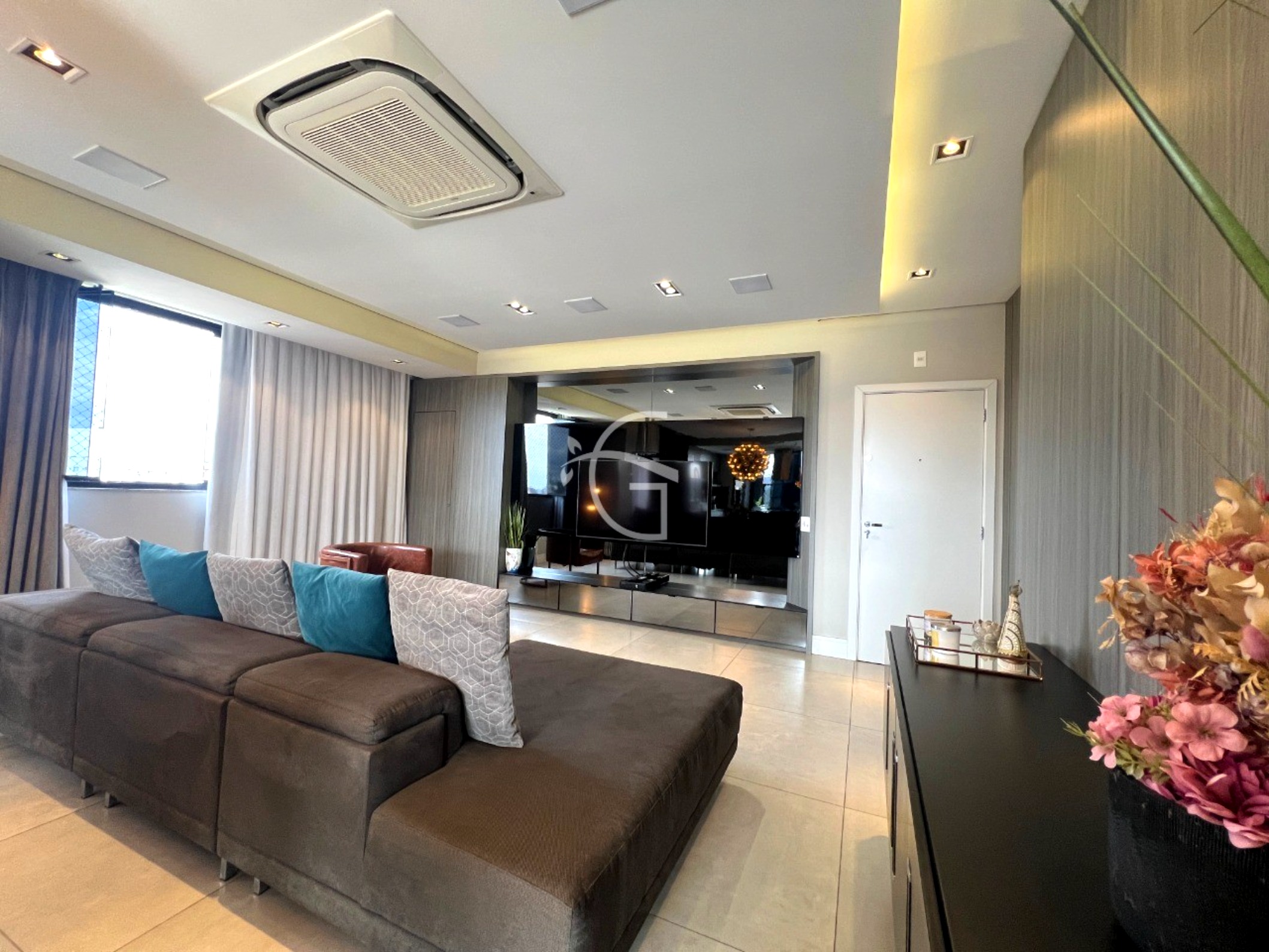 Cobertura à venda com 3 quartos, 215m² - Foto 5