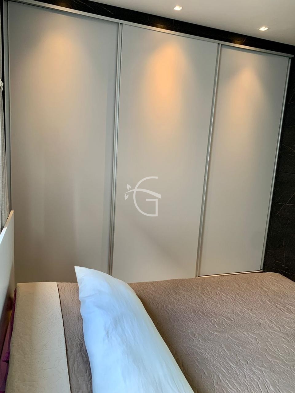 Apartamento à venda com 2 quartos, 57m² - Foto 12