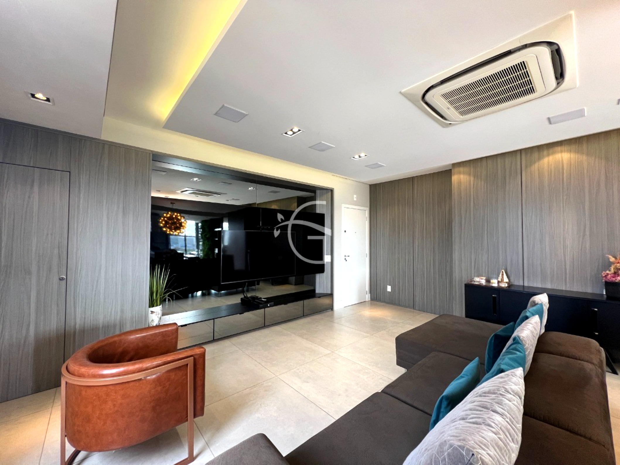 Cobertura à venda com 3 quartos, 215m² - Foto 4