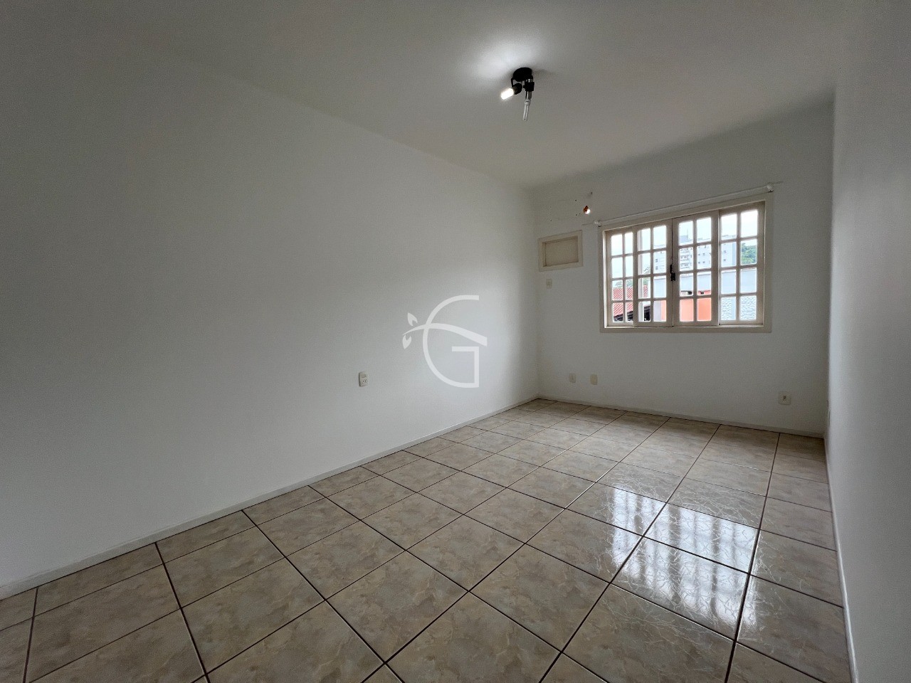 Casa à venda com 3 quartos, 191m² - Foto 13