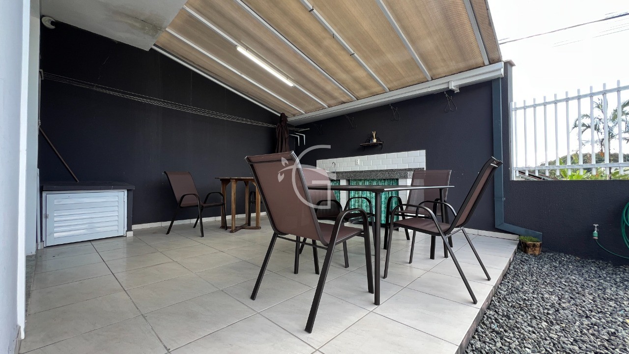 Casa à venda com 3 quartos, 140m² - Foto 10