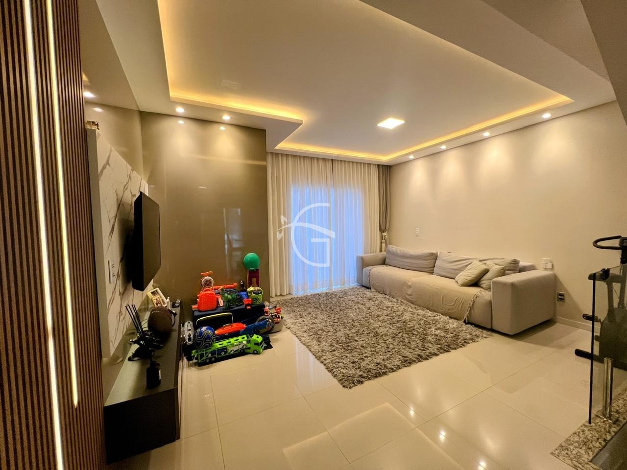 Casa à venda com 3 quartos, 148m² - Foto 4