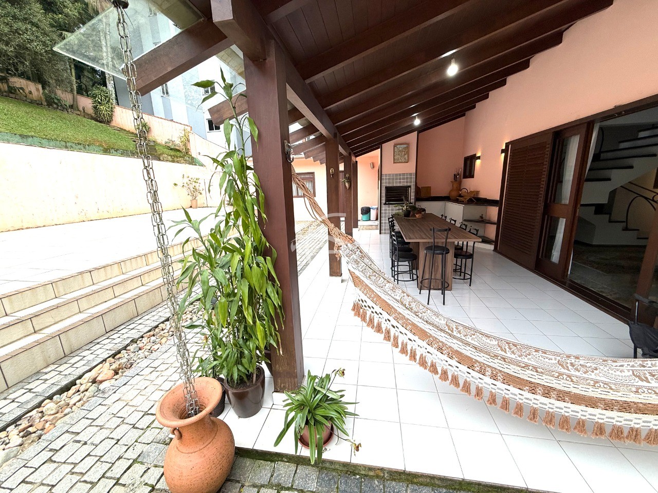 Casa, 4 quartos, 305 m² - Foto 3