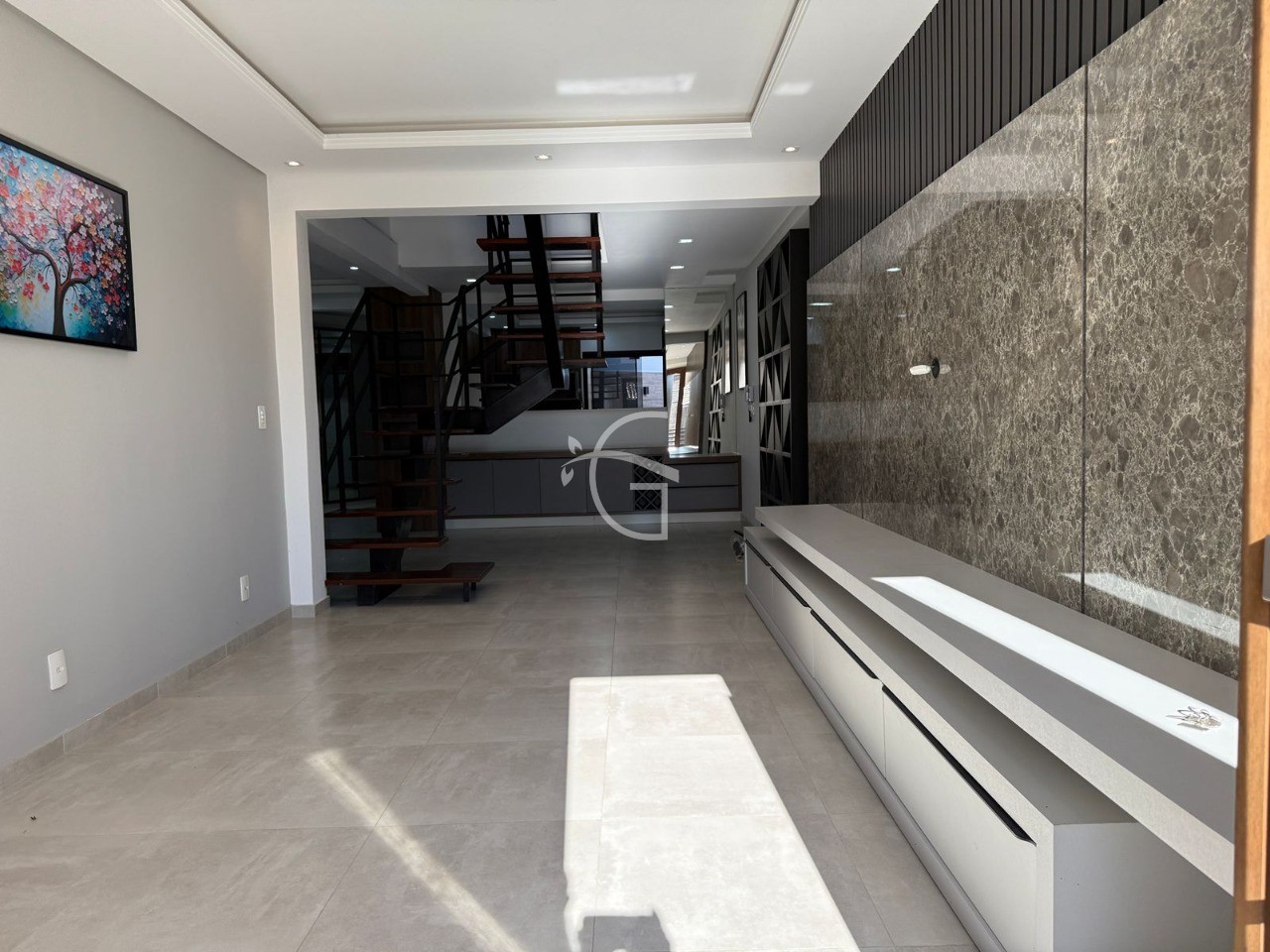 Casa à venda com 5 quartos, 476m² - Foto 2