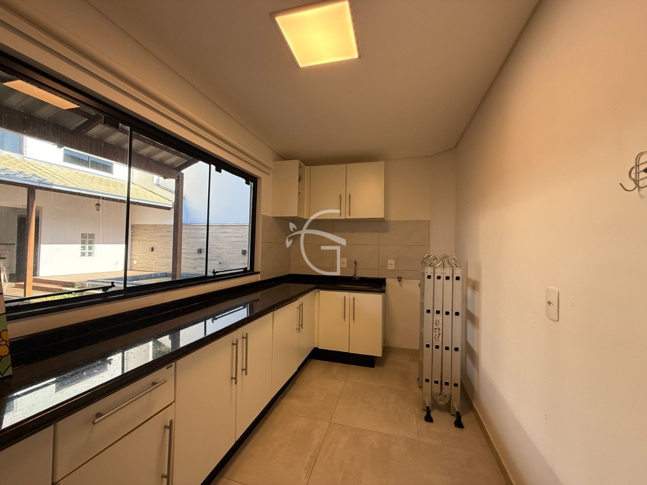 Casa à venda com 5 quartos, 476m² - Foto 6
