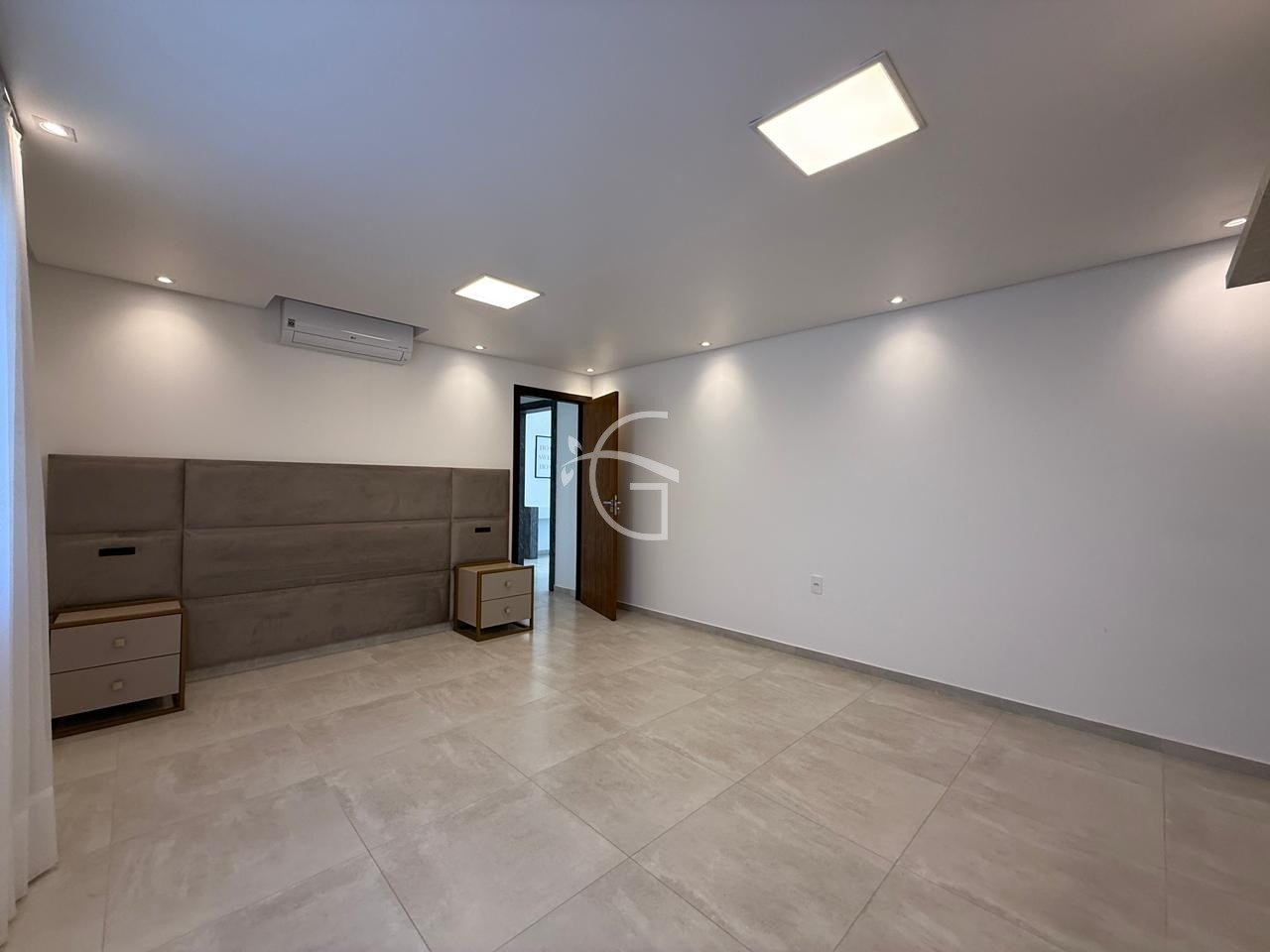 Casa à venda com 5 quartos, 476m² - Foto 25