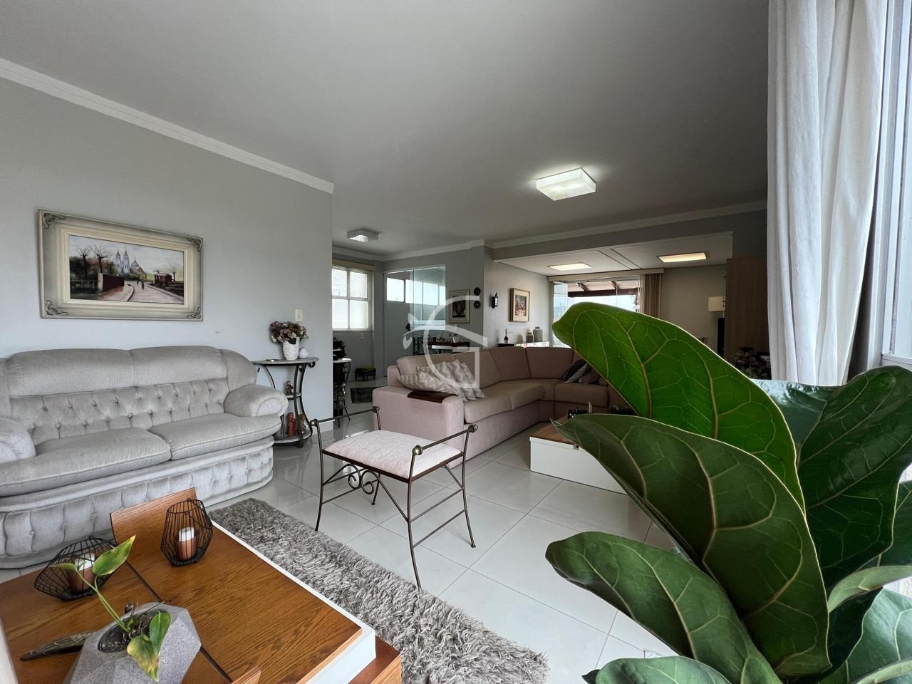 Cobertura, 3 quartos, 219 m² - Foto 1