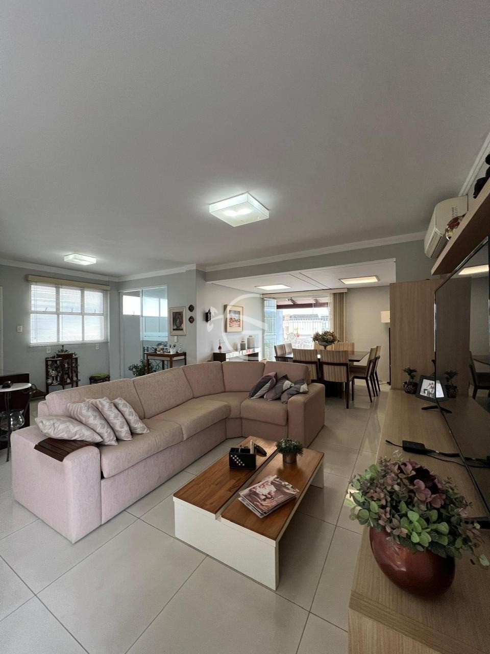 Cobertura, 3 quartos, 219 m² - Foto 8