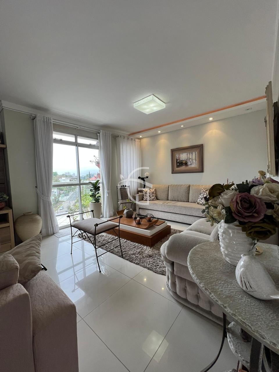 Cobertura, 3 quartos, 219 m² - Foto 4