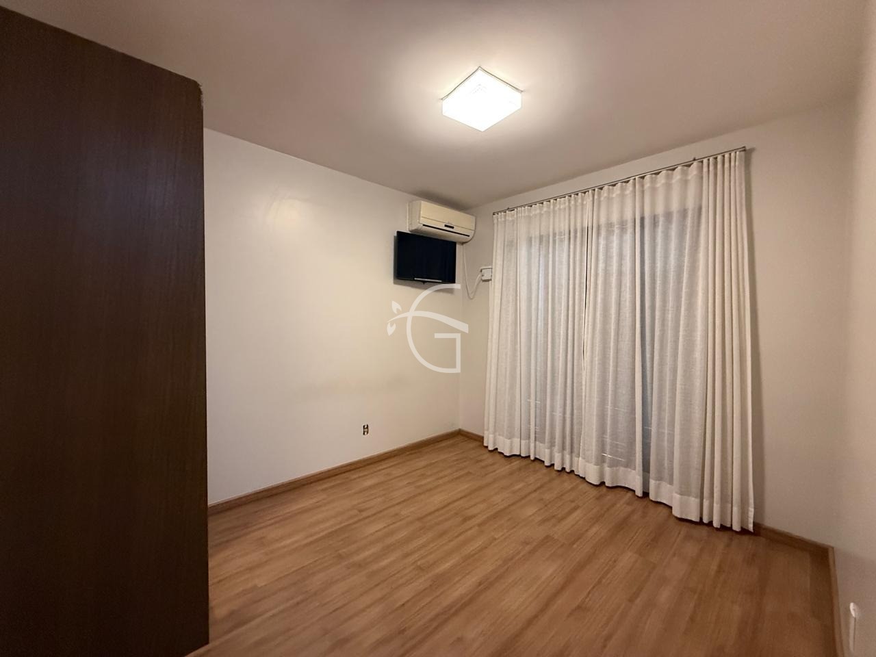 Casa, 4 quartos, 235 m² - Foto 25