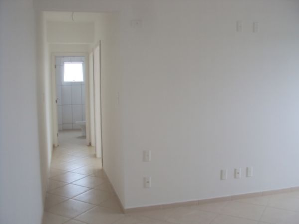 Apartamento para alugar com 2 quartos, 72m² - Foto 6