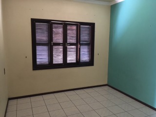 Casa para alugar com 4 quartos, 230m² - Foto 5