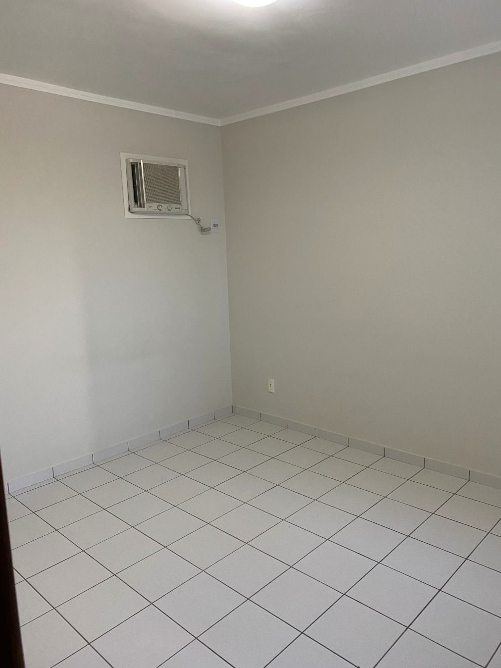 Apartamento para alugar com 2 quartos, 57m² - Foto 12