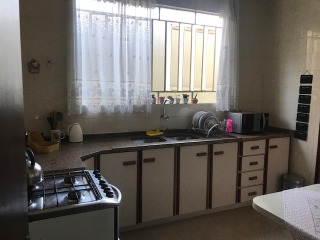 Casa para alugar com 3 quartos, 150m² - Foto 27