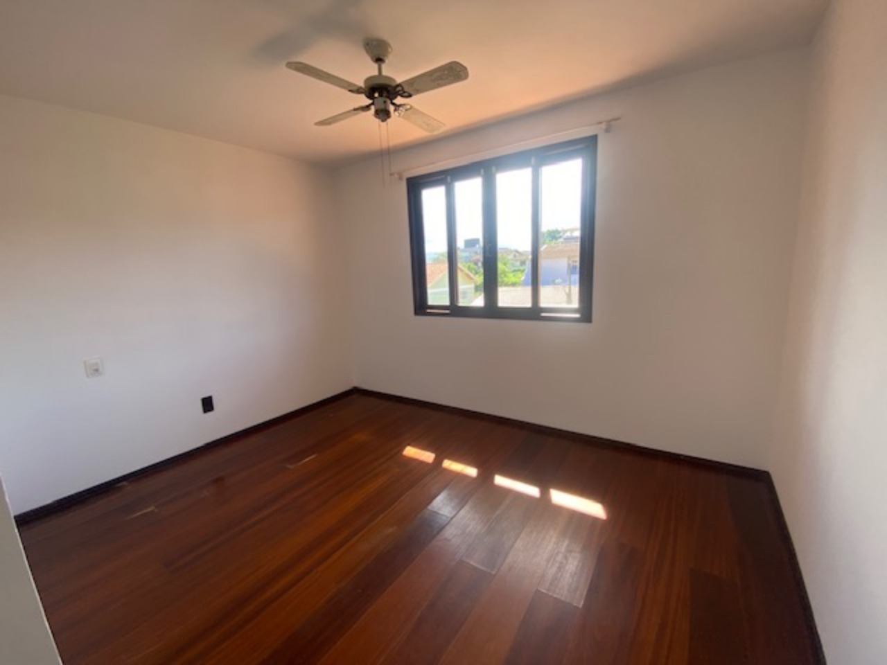 Sobrado para alugar com 3 quartos, 250m² - Foto 11