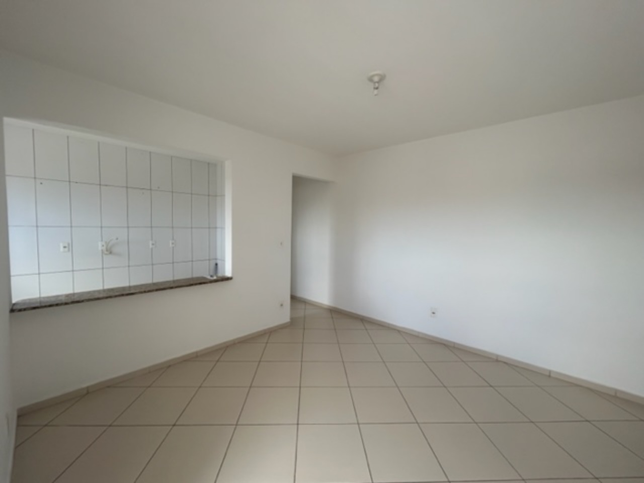 Apartamento para alugar com 2 quartos, 72m² - Foto 14