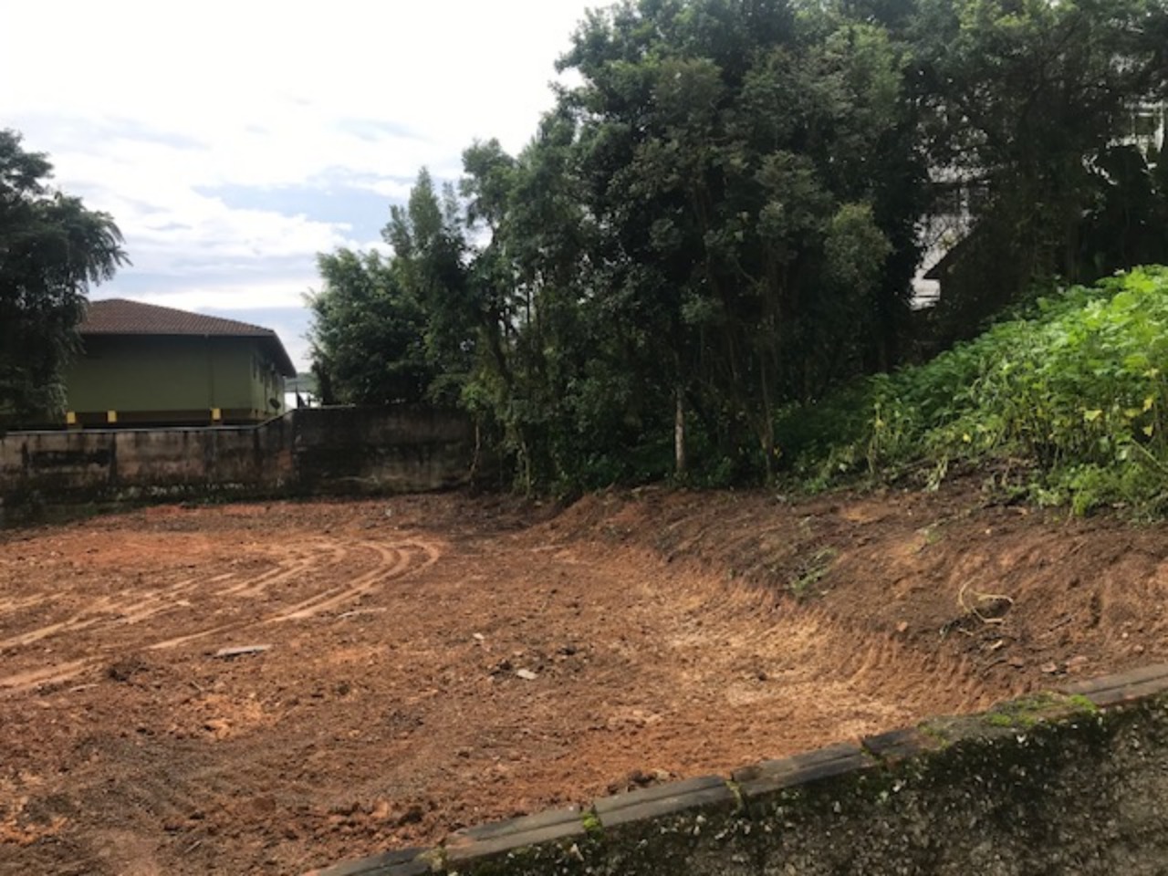 Terreno à venda, 777m² - Foto 1