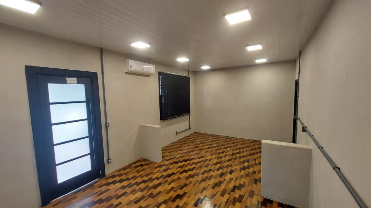 Imóvel Comercial Padrão para alugar, 130m² - Foto 13