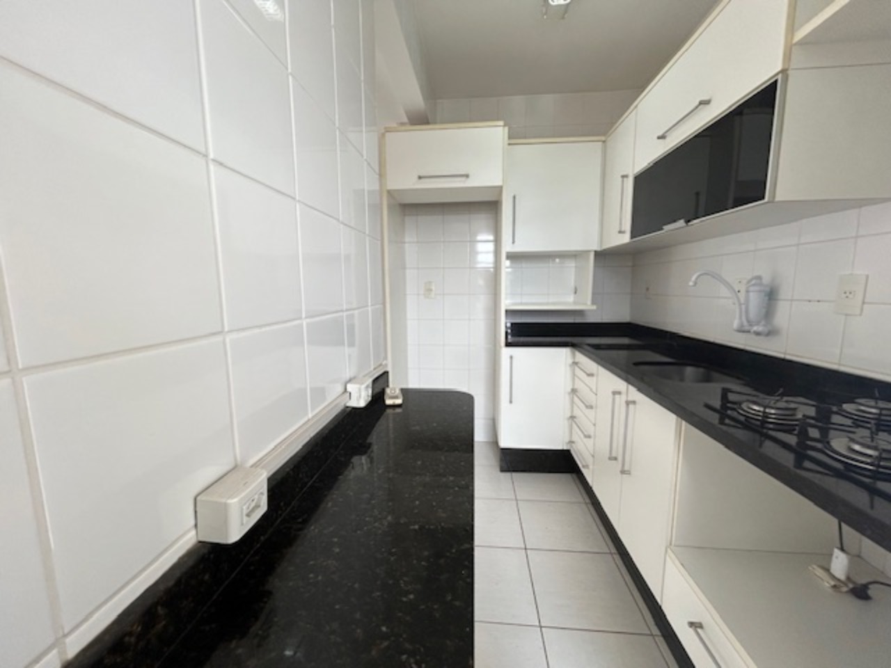 Apartamento à venda com 2 quartos, 65m² - Foto 15