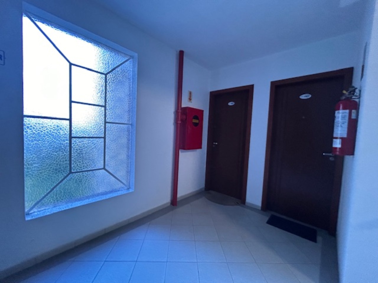 Apartamento à venda com 2 quartos, 65m² - Foto 9