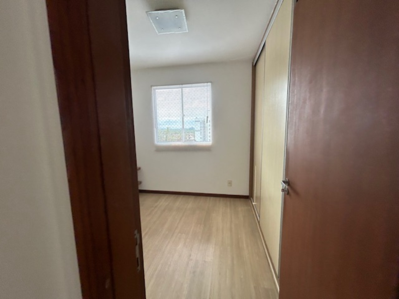 Apartamento à venda com 2 quartos, 65m² - Foto 29