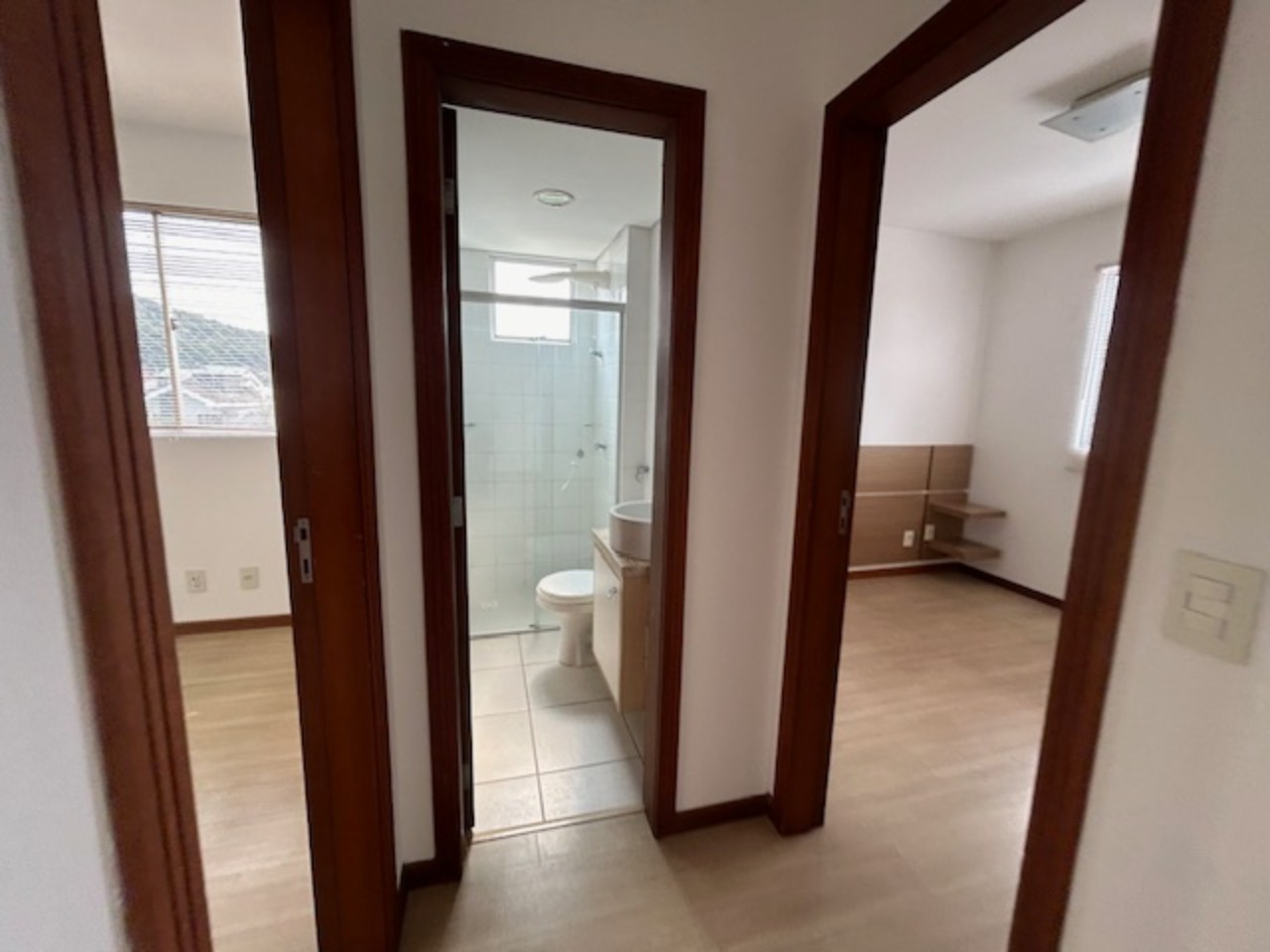 Apartamento à venda com 2 quartos, 65m² - Foto 24