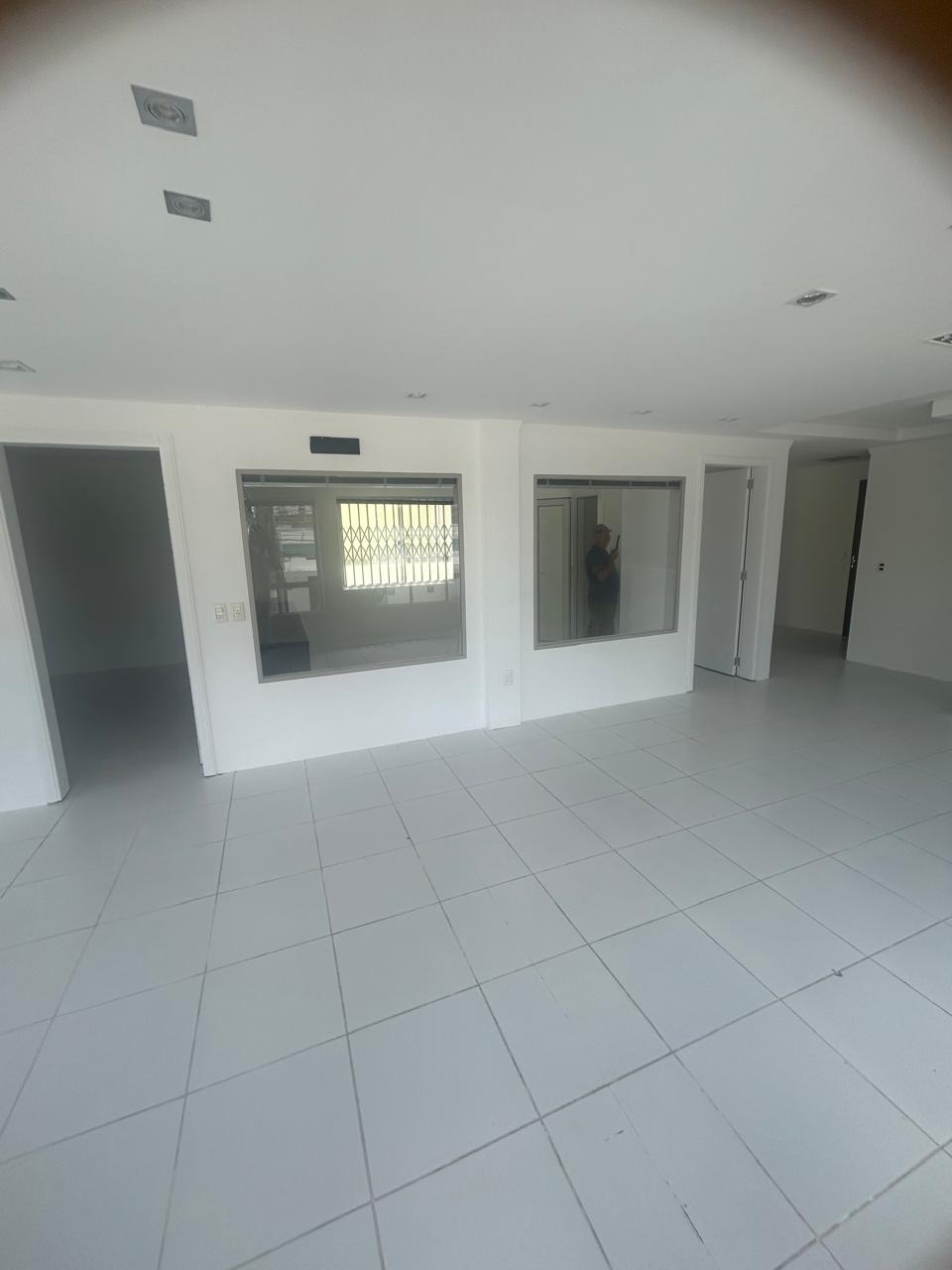 Apartamento para alugar com 3 quartos, 110m² - Foto 2