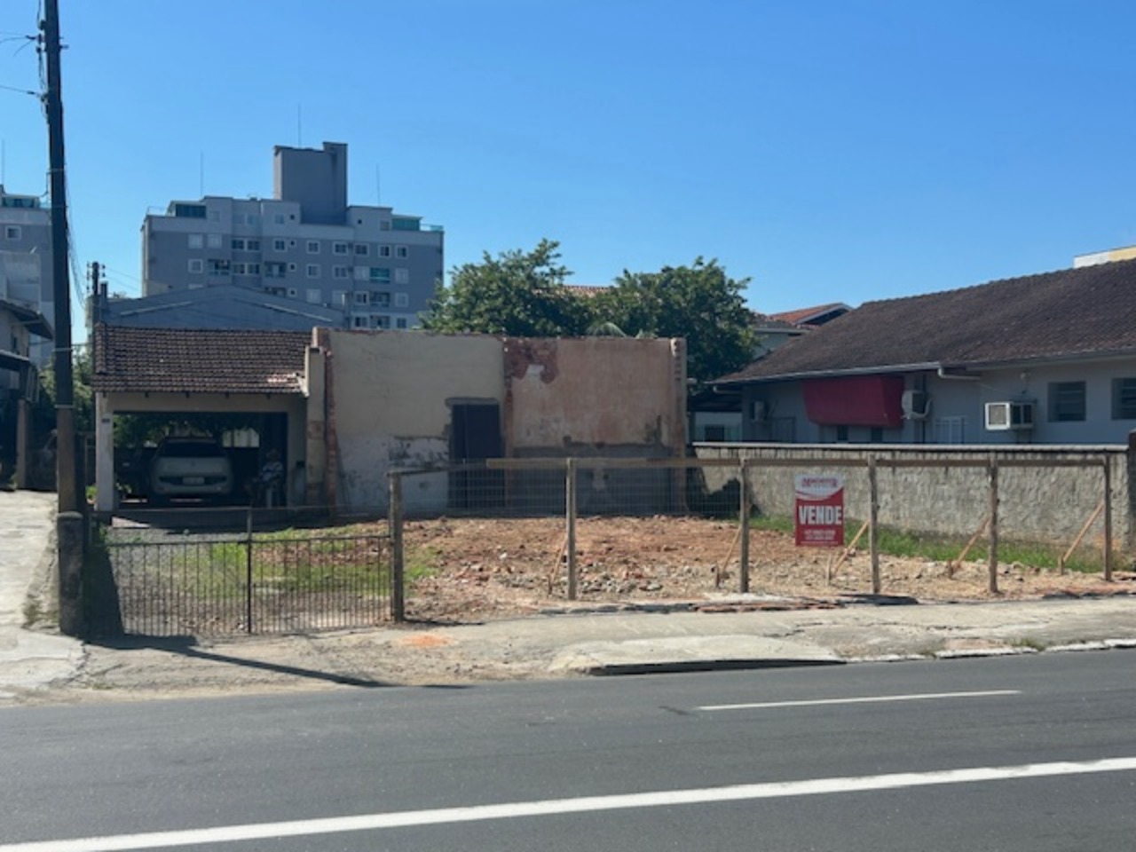 Loteamento e Condomínio - Foto 4