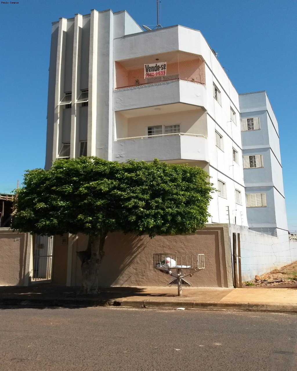 Apartamento à venda com 3 quartos, 100m² - Foto 1