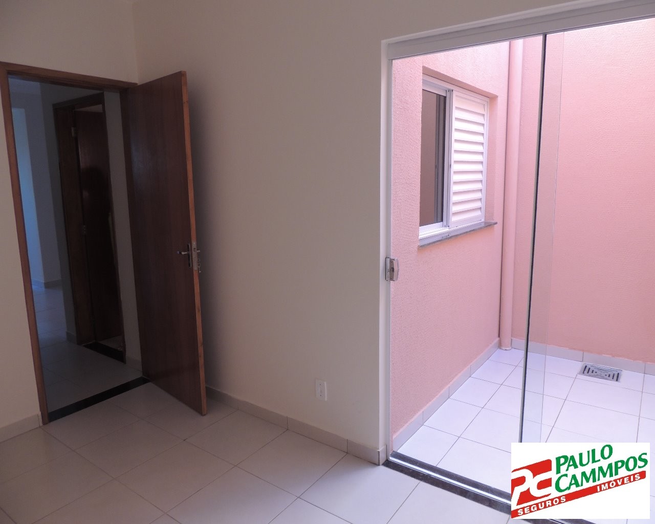 Apartamento à venda com 2 quartos, 58m² - Foto 3