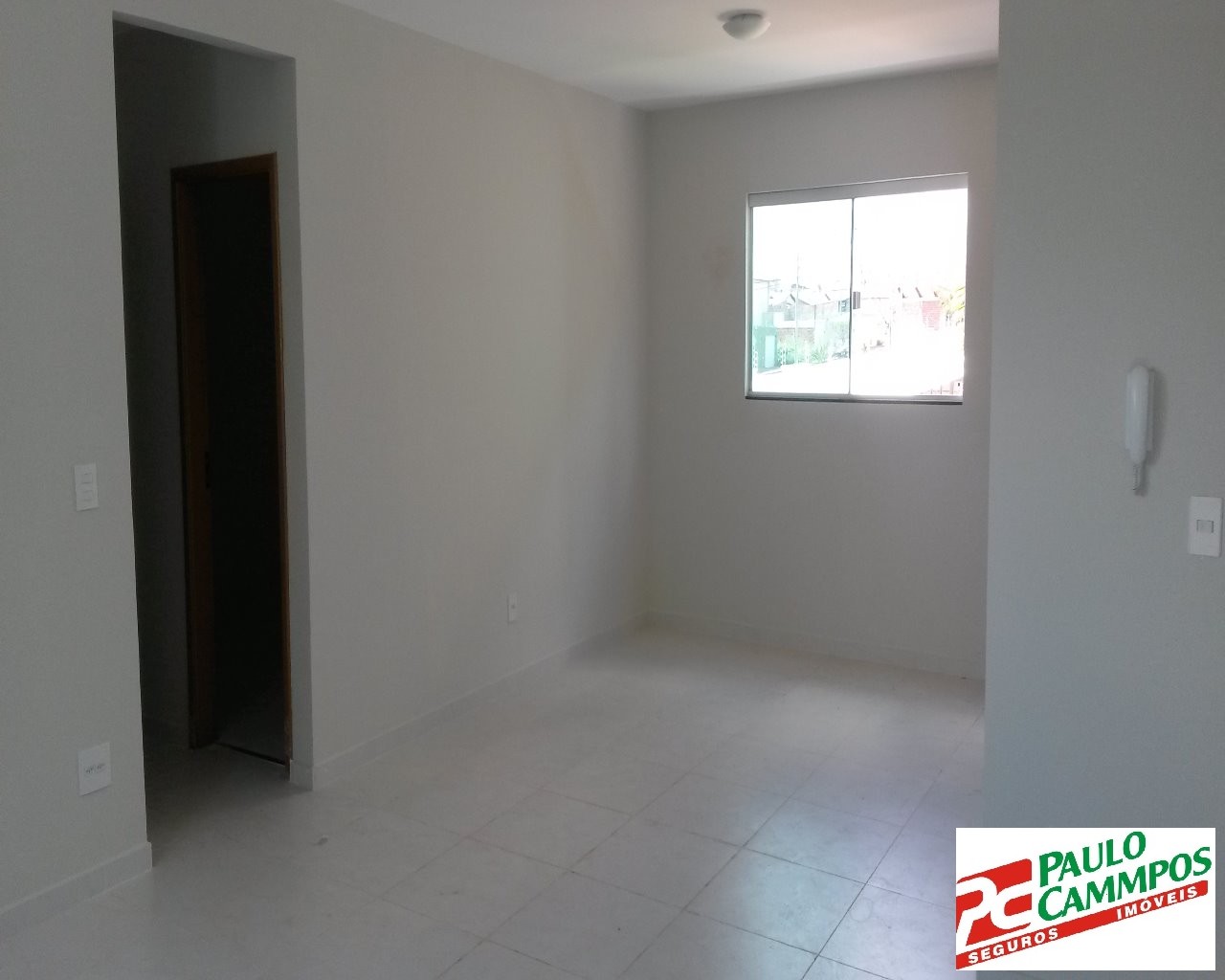 Apartamento à venda com 2 quartos, 72m² - Foto 4