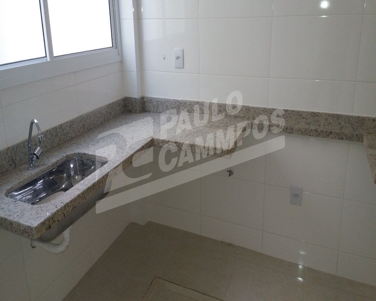 Apartamento à venda com 3 quartos, 75m² - Foto 9