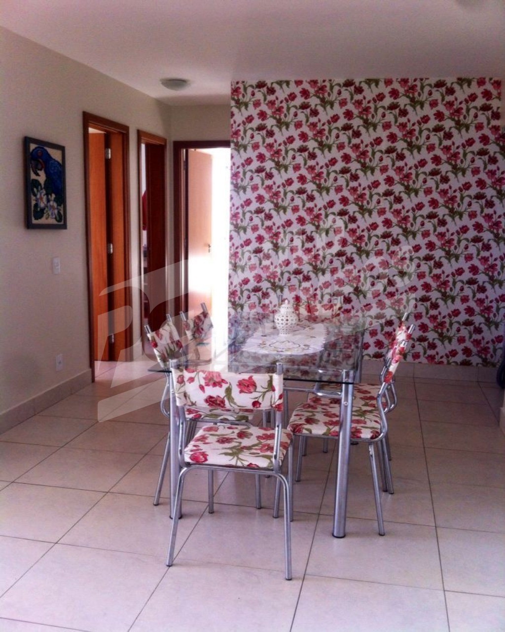 Apartamento à venda com 2 quartos, 74m² - Foto 1