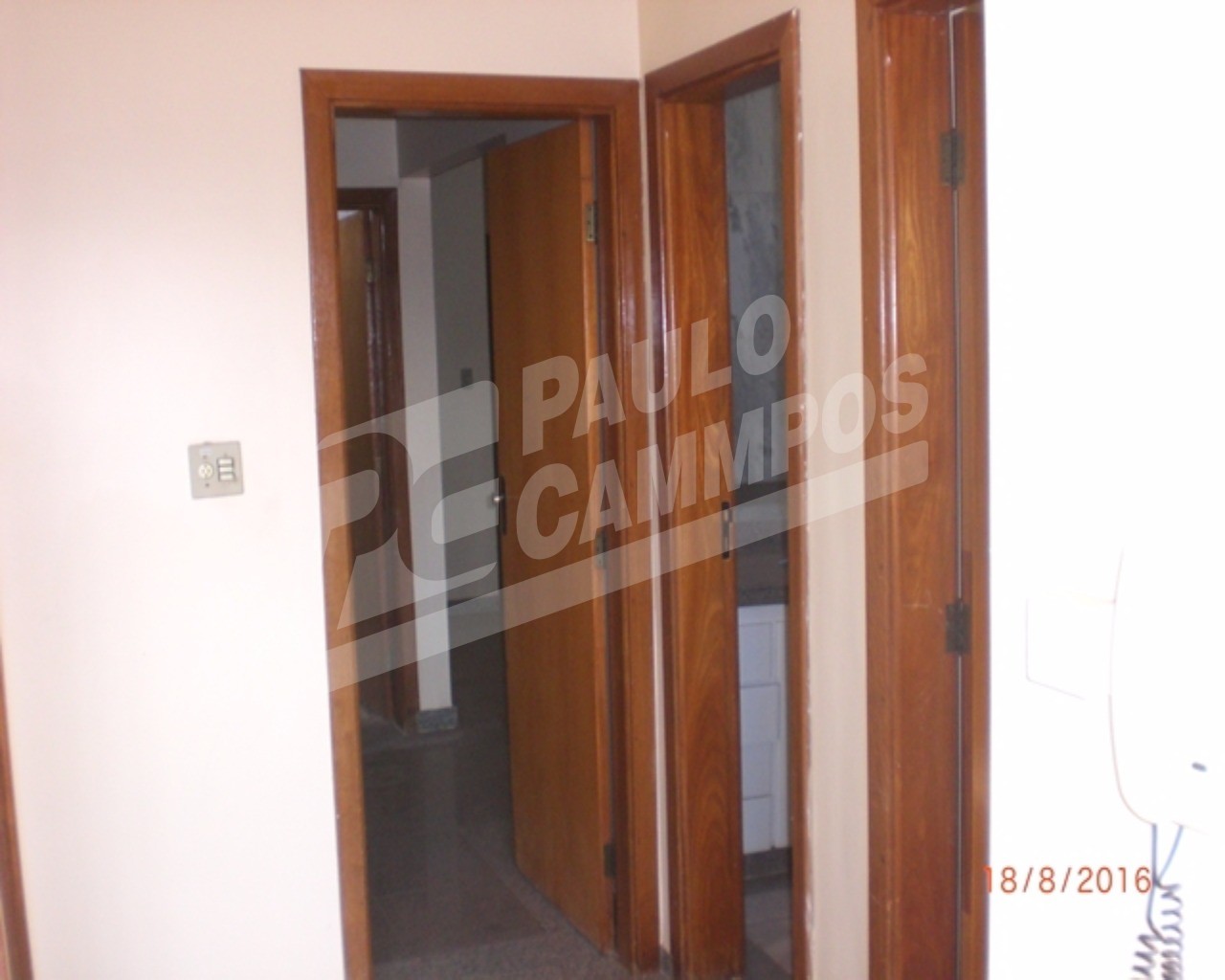 Casa à venda com 5 quartos, 265m² - Foto 14