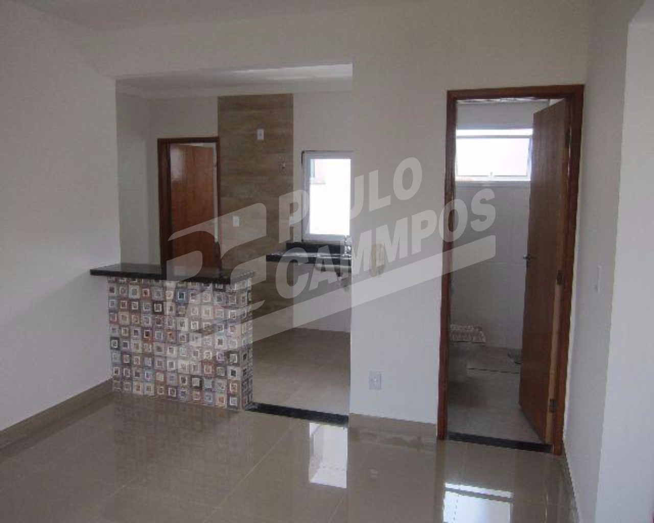 Apartamento à venda com 2 quartos, 67m² - Foto 1