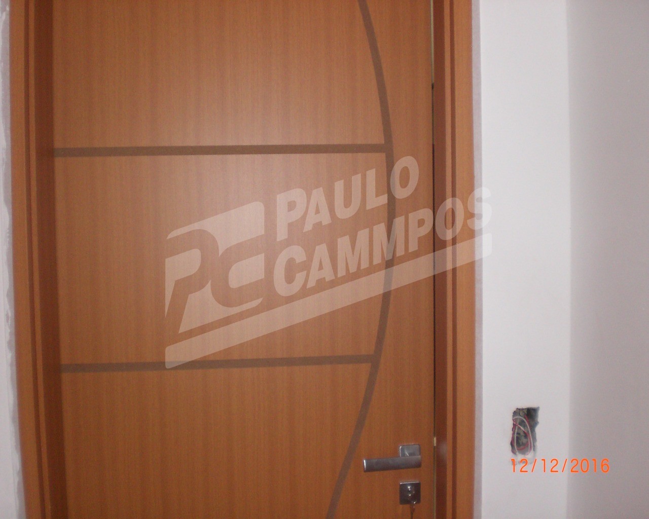 Apartamento à venda com 2 quartos, 68m² - Foto 2