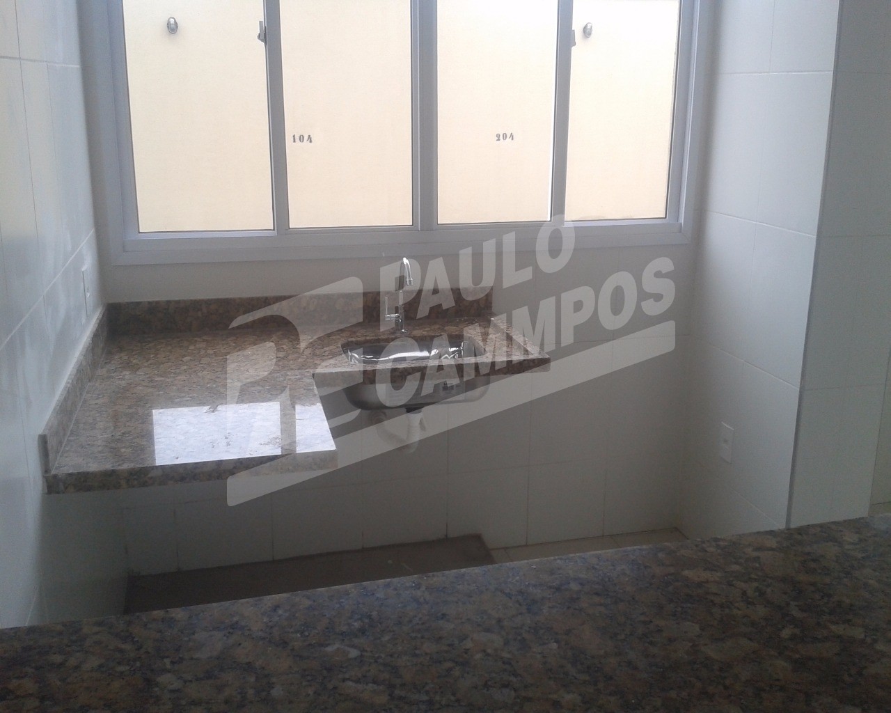 Apartamento à venda com 2 quartos, 58m² - Foto 2