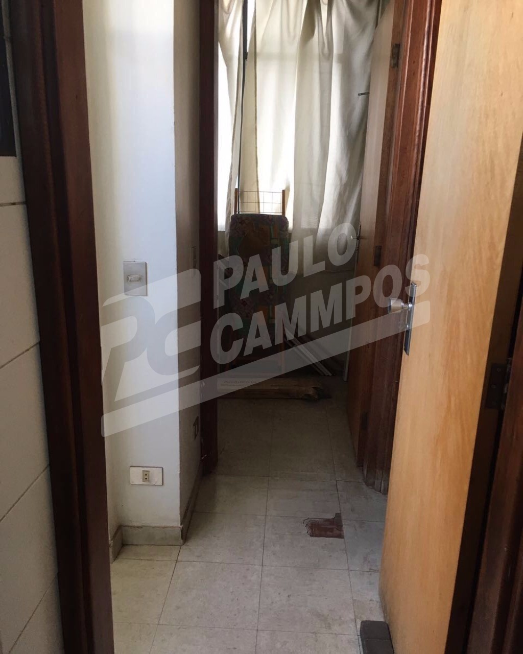 Apartamento à venda com 4 quartos, 240m² - Foto 17