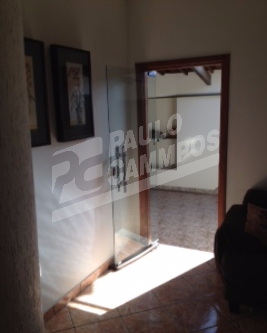 Casa à venda com 3 quartos, 200m² - Foto 2