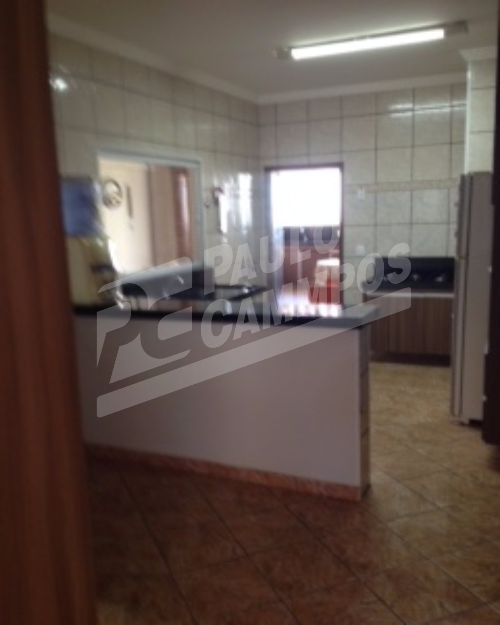 Casa à venda com 3 quartos, 200m² - Foto 3