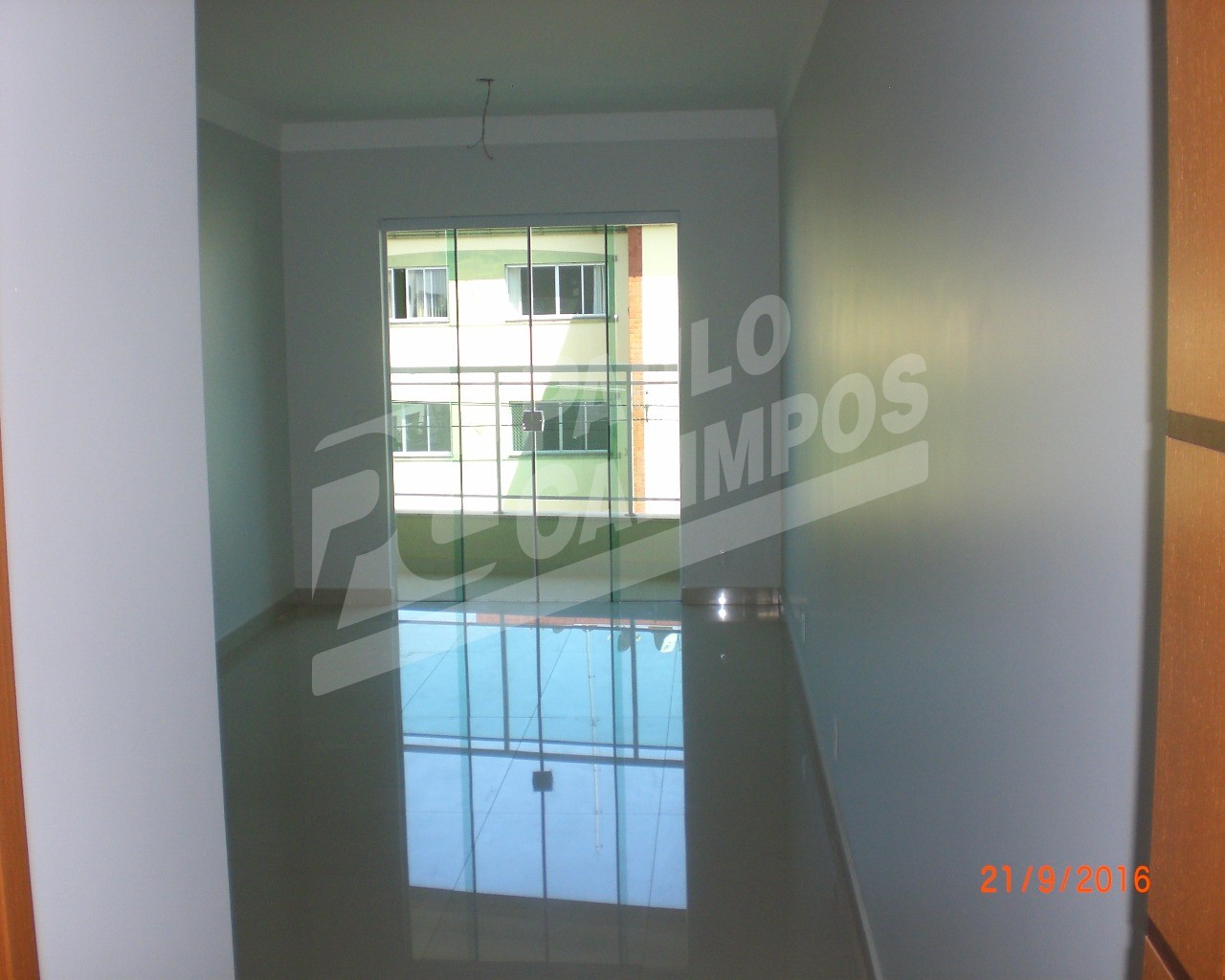 Apartamento à venda com 3 quartos, 105m² - Foto 1