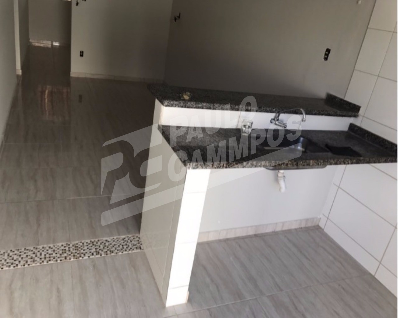 Casa à venda com 3 quartos, 140m² - Foto 3